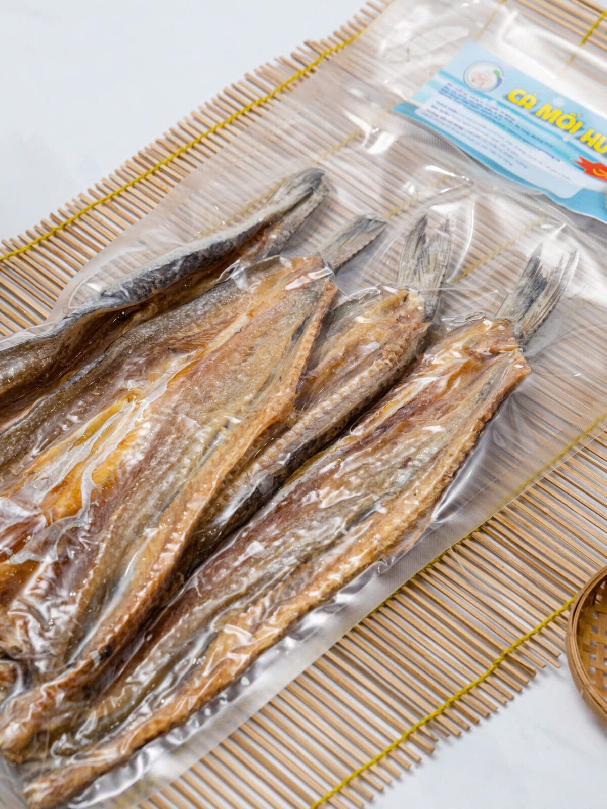 ca-moi-huong-xe-79-dac-san-ha-long