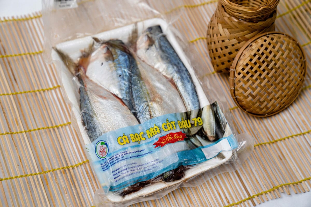 ca-bac-ma-cat-dau-79-dac-san-ha-long